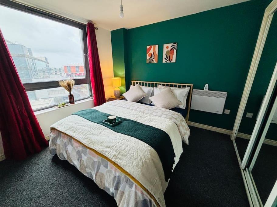 Luxury Apartment In The Heart Of Birmingham City! Exterior photo